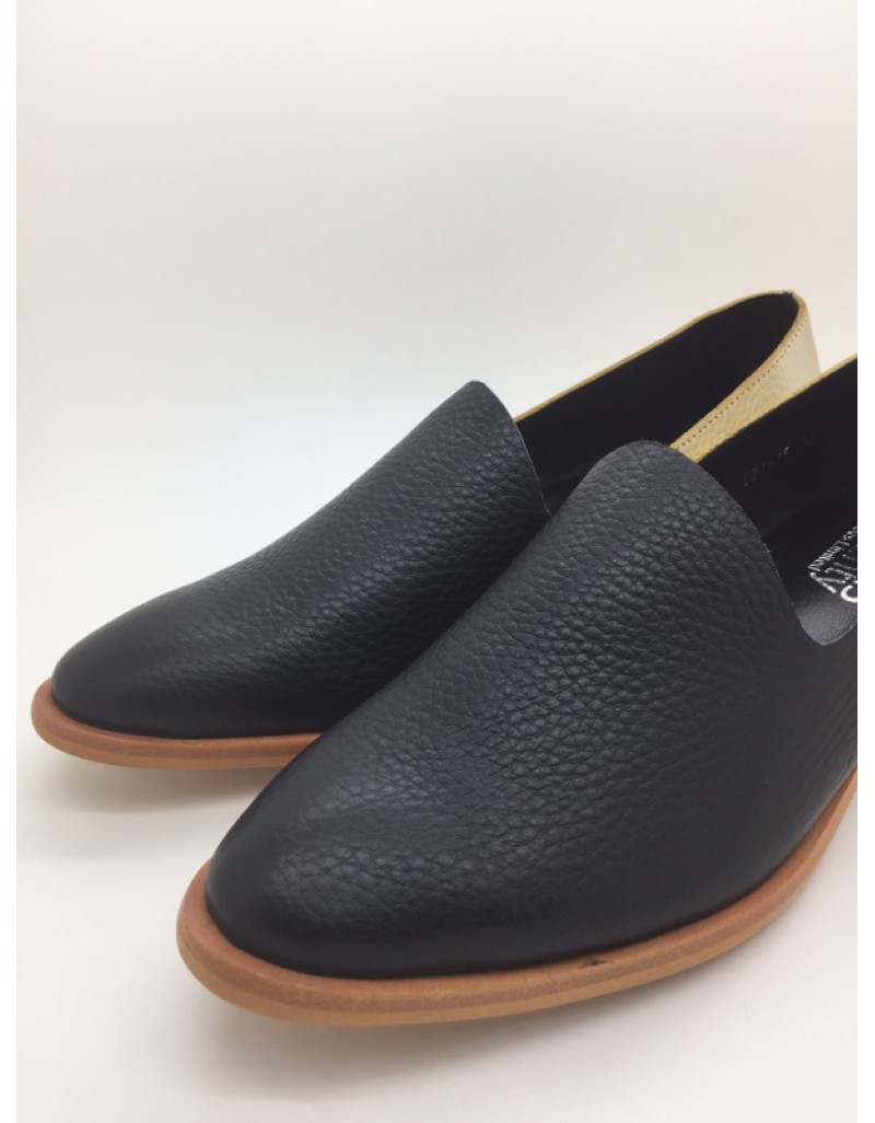 Bullion Black Cowhide Leather Flats