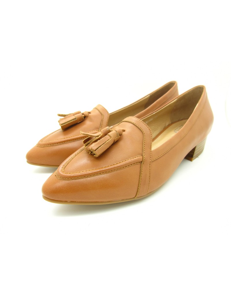 CLASSY Calf Leather Tassel Flats