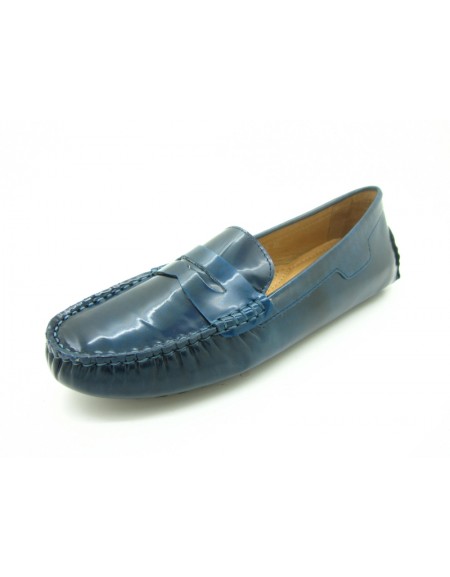 CLASSY Blue Patent Leather Loafer