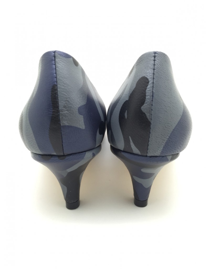DOLLY Blue Lambskin Leather Camo Heels