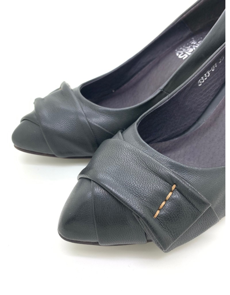 DOLLY Charcoal Cross Flap Design Lambskin Leather Heels