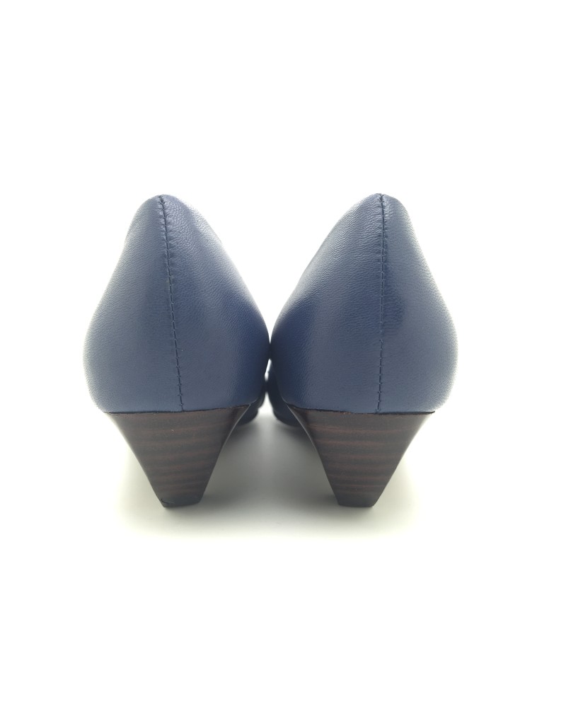 DOLLY Blue Lambskin Leather Kitten Heels