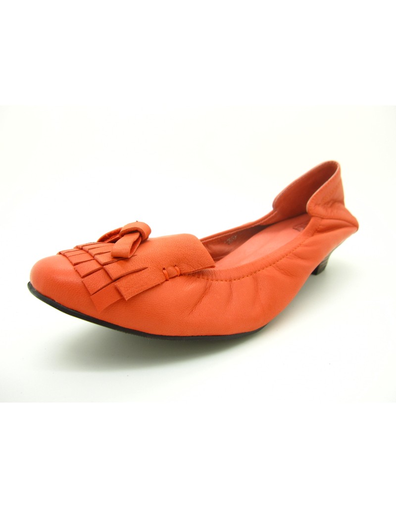 DOLLY Orange Lambskin Leather Kitten Heels